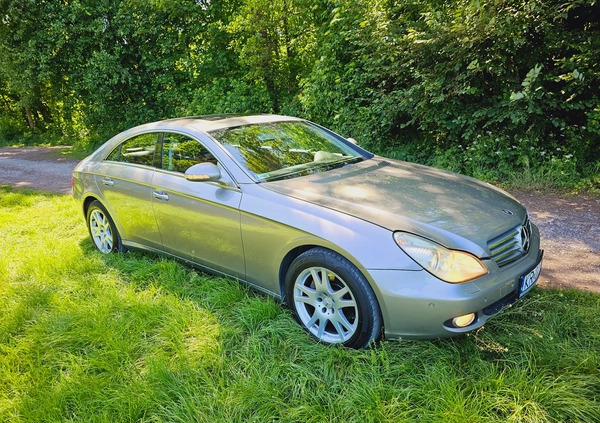 Mercedes-Benz CLS cena 29900 przebieg: 247410, rok produkcji 2005 z Chełmża małe 466